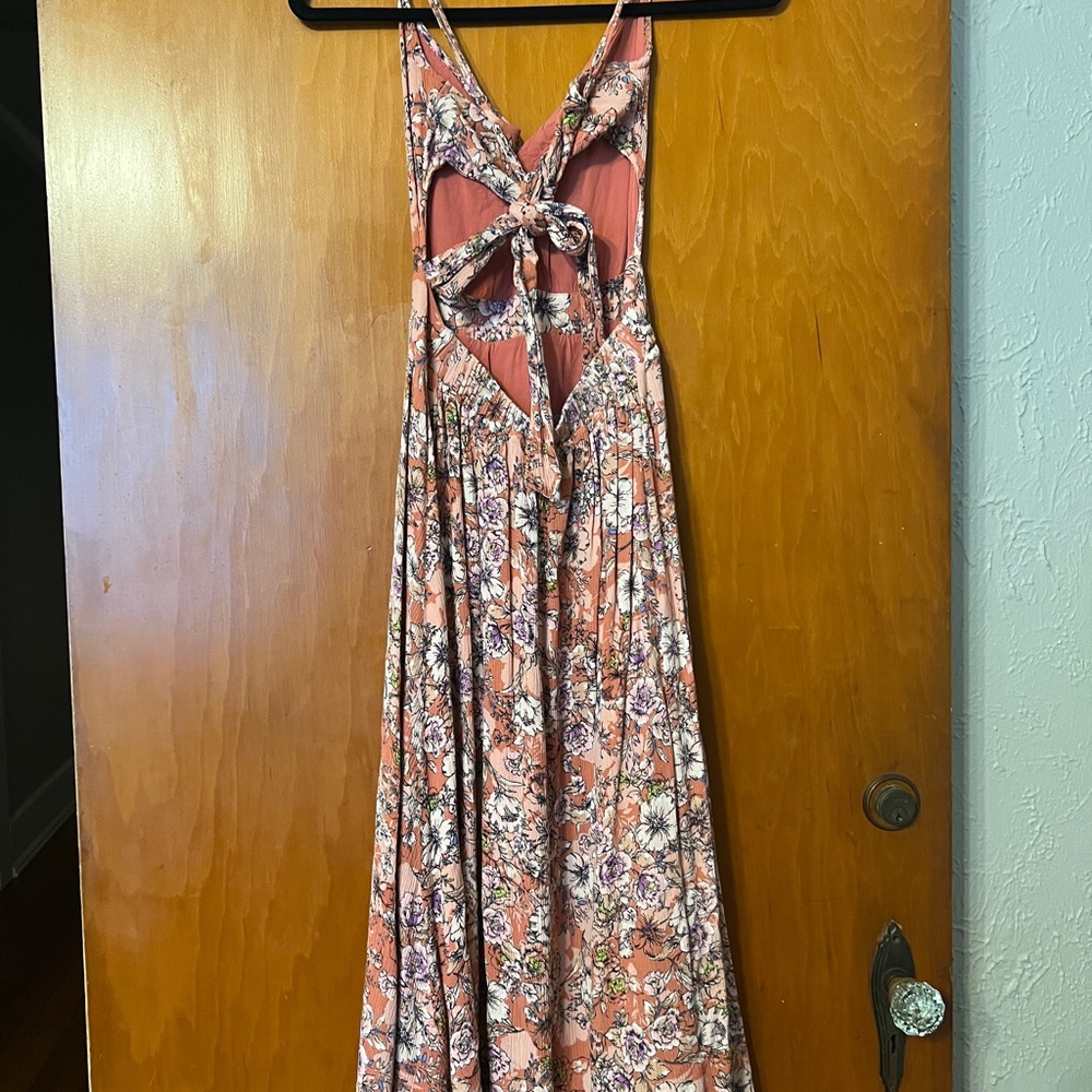 Lulus midi
